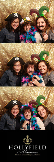 The True Color Photo Booth at Hollyfield Manor in King William County